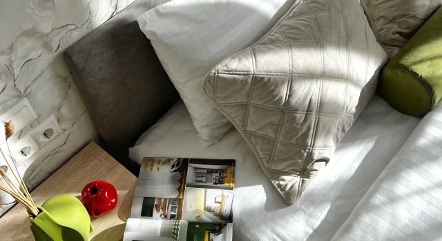 Uyutnaya Dvukhurovnevaya Na Arkhitektora Danini Flat, Rezervovat Apartmán Hotely v Pushkinsky District s parkováním, Parkování