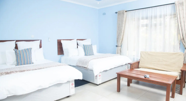 Khayalethu Garden Lodges Hotel, Book Hotel Kwekwe Midlands Province