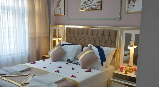 Апартаменты с 3 комнатами с красивым видом из окна Гостевой дом Emirhan Suites