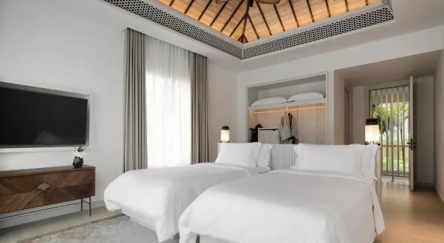 Люкс с бассейном Ocean с 2 комнатами с балконом Отель Banyan Tree Krabi
