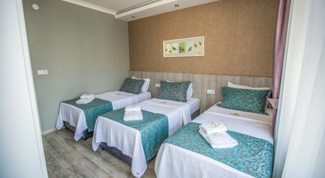 Апартаменты с 3 комнатами с балконом и с видом на город Doa Suite Hotel