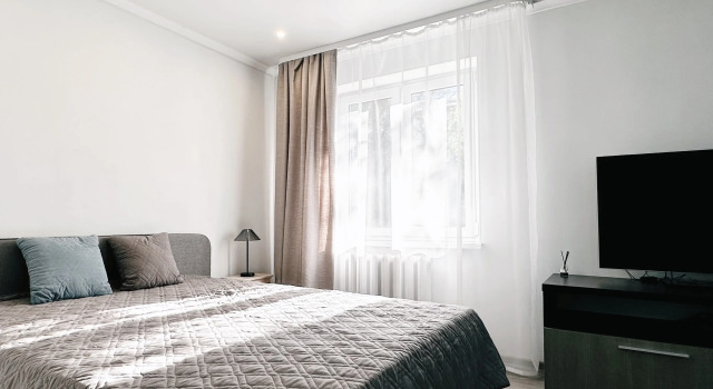 PrusApart - Kristal - v Samom Tsentre u Ozera Apartments, Book Apartment Kaliningrad Kaliningrad Region