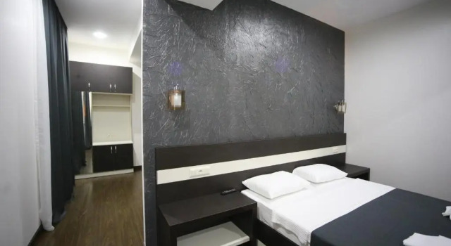 Двухместный люкс West Tower Hotel