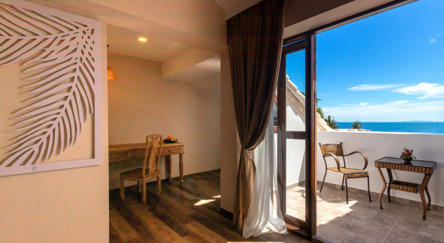 Двухместный номер Deluxe с видом на море Vannee Golden Sands Beachfront Resort