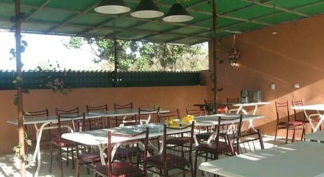 Guest house Uyut, Забронировать Гостевой дом Отели Курортного с парковкой, рядом с Пляж пос. Курортный, Парковка