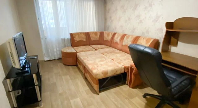 Квартира Однокомнатная в Районe Сeмь Ветров