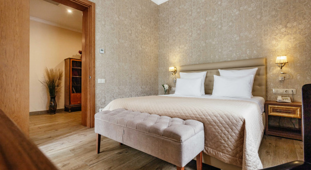 Апартаменты (Главный корпус) с 3 комнатами с видом на парк Отель Amra Park Hotel & Spa
