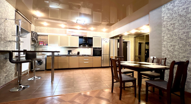 Апартаменты Квартира 3-комнатная Видовая Yarapartments на Набережной