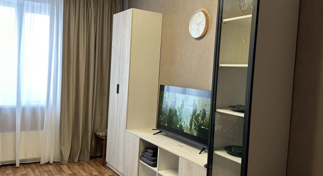 Stilnaya Studiya V Tsentre Goroda Flat, Buchen Sie Ferienwohnung Ostrov Oblast Pskow