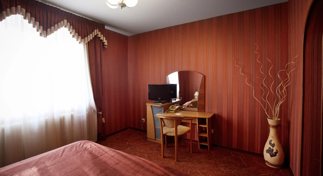 Standardní Dvoulůžkový s manželskou postelí pokoj Nikol Hotel