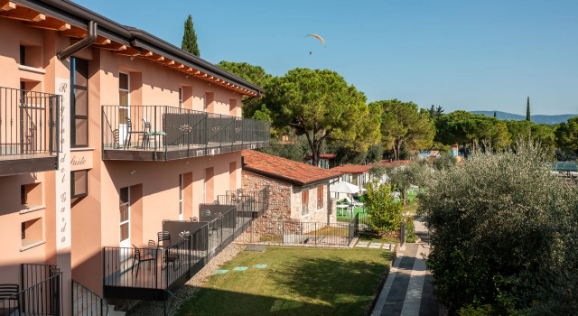 Regina del Garda Suite, Забронировать Отель Отели Тосколано-Мадерно 4 звезды, 4*