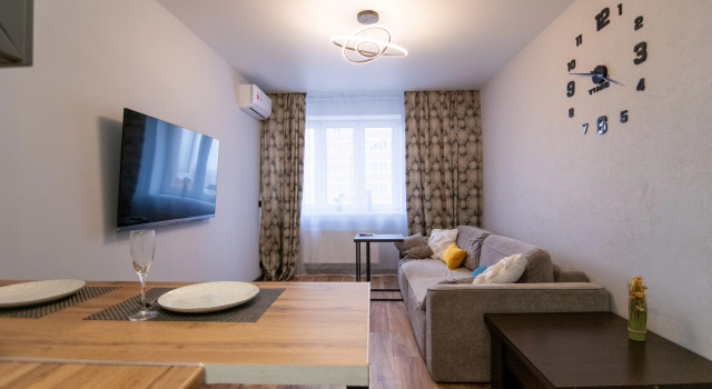 S novym remontom na Chetverykh Apartments, Prenota Appartamento Hotel a Central Russia con parcheggio, Parcheggio