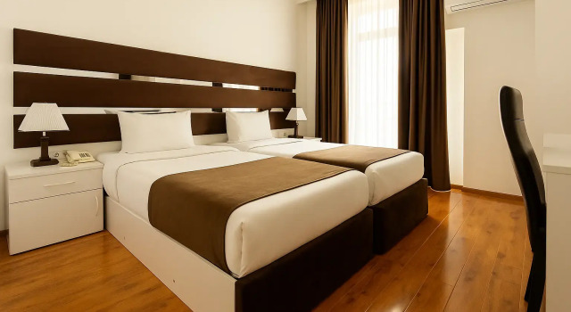 Двухместный номер Standard с видом на город Отель Grand Palace Tbilisi