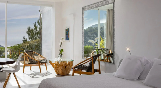 Люкс Presidential с видом на море Отель Hacienda Na Xamena, Ibiza