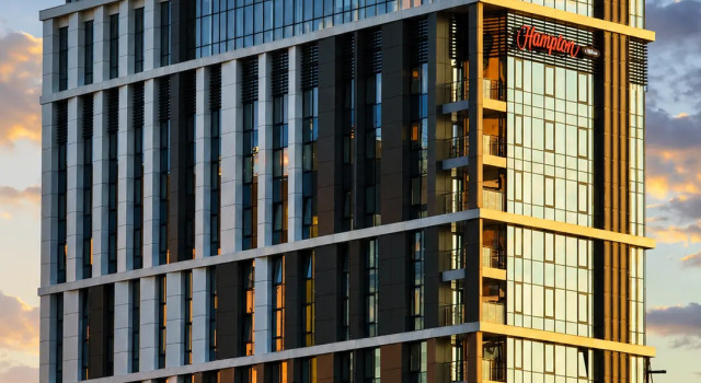 Hotel Hampton Perm, Rezervovat Hotel 4hvězdičkové hotely v Perm Krai, 4*