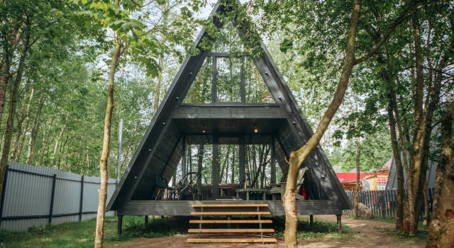 Коттедж A-frame Orange с красивым видом из окна ELKI Pravdino