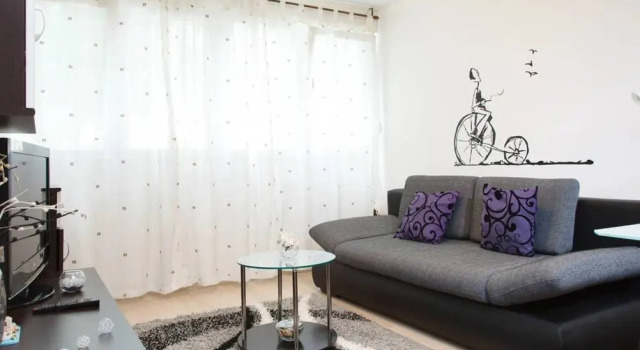 Apartment STANIĆ - Home away from home, Book Apartment Cheap Hotels in Croatian Islands