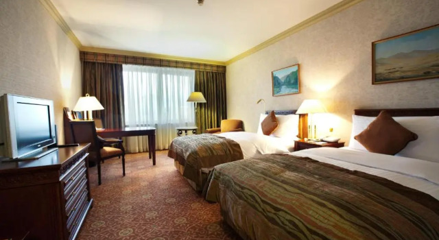 Classic Club Lounge Access Twin room InterContinental Almaty by IHG