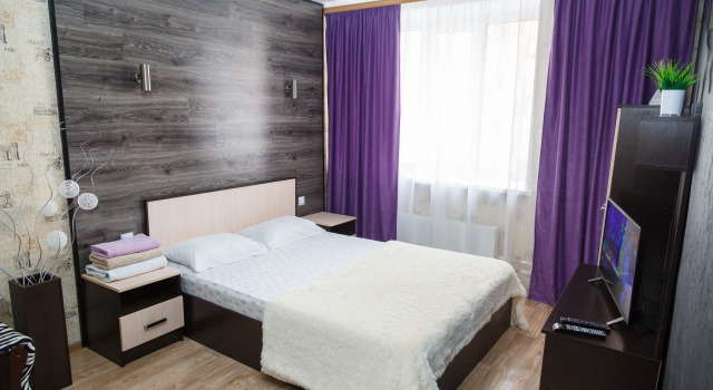 1-komnatnaya (mkr. KPT), beskontaktnoye zaselenie Flat, Prenota Appartamento Balašov 
