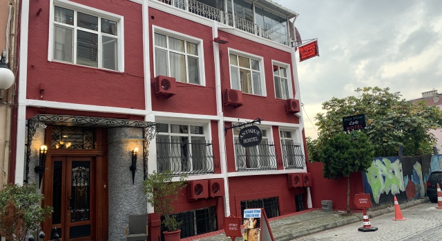 Antique Hostel 