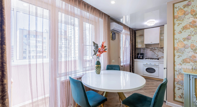 Uyutnaya Yevrodvushka 44m² S Garderobnoy Smart Host Flat, Reserva ahora Apartamento Hoteles en Moscú con aparcamiento, Aparcamiento