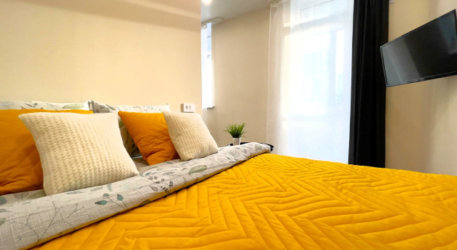 Dobry Dom Ryadom S Poliklinikami Apartments, Prenota Appartamento Hotel a Tyumen Region con parcheggio, Parcheggio