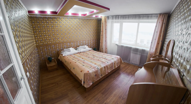 Двухместный люкс с балконом Отель Баргузин ZONT Hotel Group