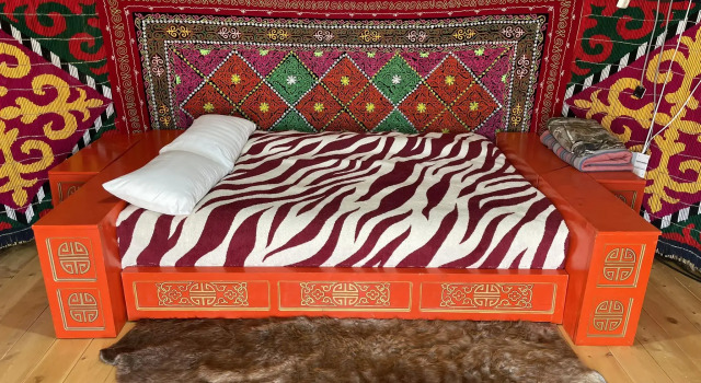 Kayak Camp Mongolia Resort Hotel, Buchen Sie Resort Erdene Mongolei