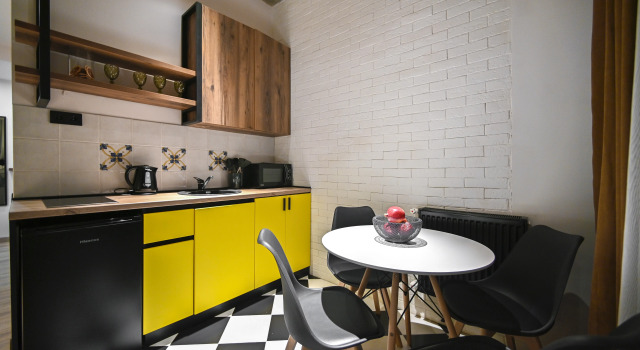 Suite quadrupla familiare con balcone Rooms Apart-Hotel by RED