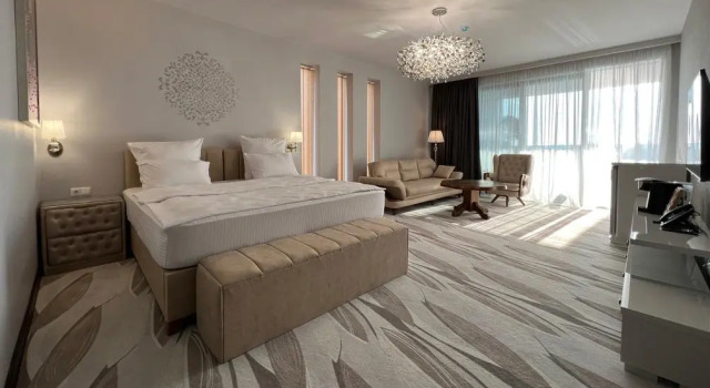 Апартаменты Classic с балконом и с красивым видом из окна Бутик-отель Villa Elysium Park & SPA
