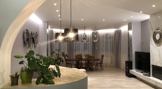 Private house Uyutny Kottedzh So Stilnym Interyerom, Rezervovat Rekreační dům Chaty v Ivantějevka, Chalupa