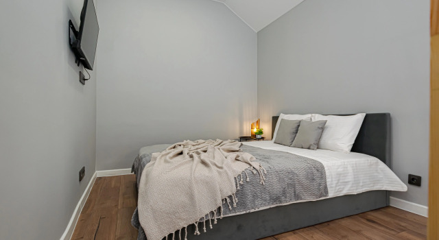 Atmosfernaya Dvukhurovnevaya U Tsirka Flat, Prenota Appartamento Hotel a Perm Krai con parcheggio, Parcheggio