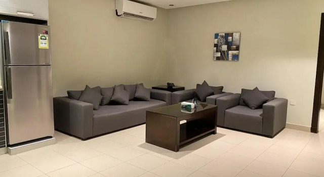 Triple Tree Hotel, Book Hotel Al-Hofuf 