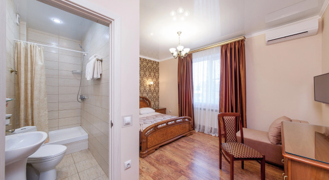 Двухместный номер Deluxe с видом на улицу Меблированные комнаты Home-otel