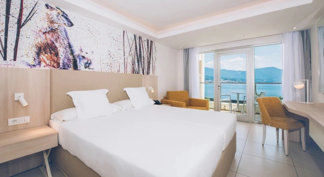 Двухместный номер Standard с балконом и с видом на море Iberostar Waves Herceg Novi All Inclusive