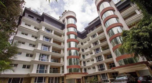 Clarence House Nairobi, Prenota Residence Hotel a Nairobi con colazione, vicino a Centro commerciale The Sarit Centre, Colazione