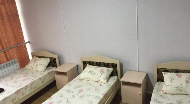 Кровать в общем номере Хостел Бест