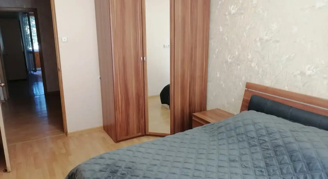 Prekrasnaya kvartira v spalnom rayone Flat, Book Apartment Traktorozavodsky district Volgograd