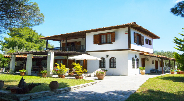 Beaufort BeachFront Nikiti Villa, Rezerwuj Willa Nikiti Sithonia