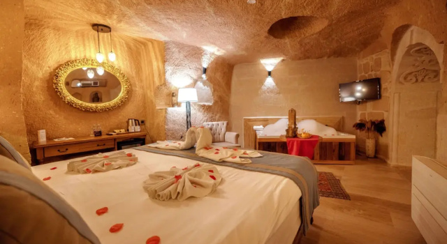 Люкс с красивым видом из окна Misty Cave Hotel