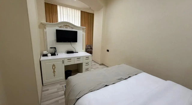 Трёхместный люкс Empire Hotel Baku
