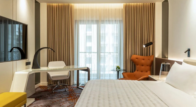 Номер Deluxe Le Royal Méridien Place Vendôme Lusail