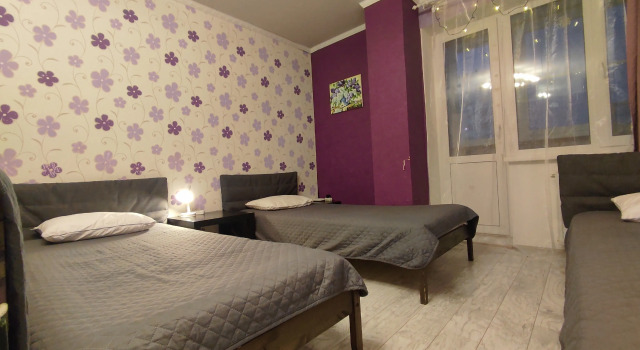 Kvartapart na Zavokzalnoy 6 Apartments, Rezervovat Apartmán Hotely v Novgorodská oblast s parkováním, Parkování
