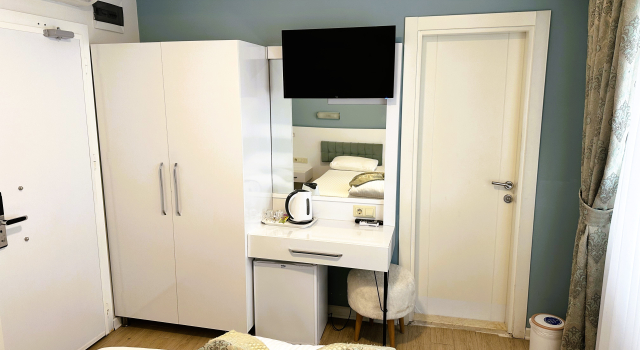 Двухместный номер Deluxe с балконом Отель Amsterdam Boutique Otel