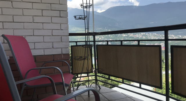 Dom Raduzhnyij Villa, Book Villa Yalta 