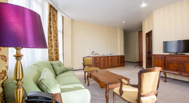 Апартаменты с 2 комнатами с балконом и с видом на море Dolphin Resort by Stellar Hotels, Sochi