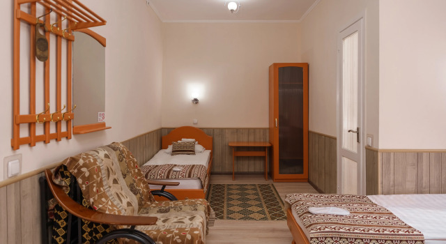 Трёхместный номер Standard Alpinist Hotel