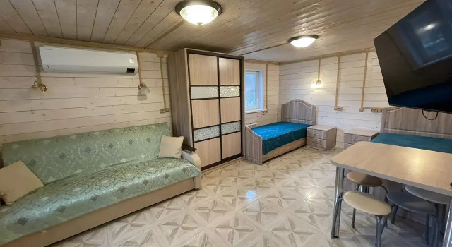 Uyutny Dom Terem Private house, Buchen Sie Ferienhaus Ozerki Oblast Leningrad