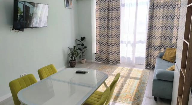 S Panoramnym Vidom Na Gory Flat, Book Lejlighed Hoteller i Privokzalʼnoye med parkering, Parkering