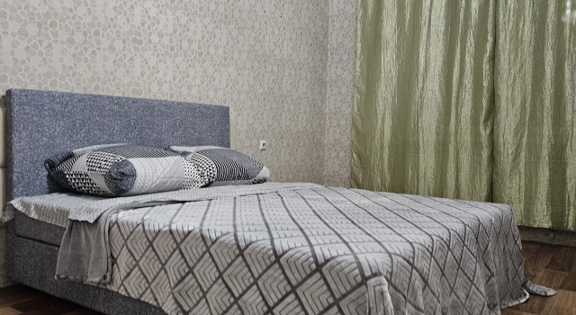 Dvukhkomnatnaya v Tsentre Chity Flat, Prenota Appartamento Hotel a Zabaikalsky Kray con parcheggio, Parcheggio